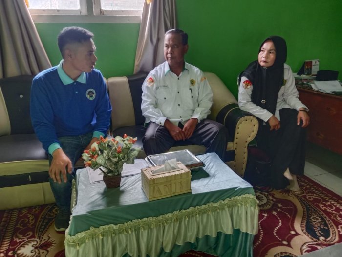 Hari Pertama Makanan Bergizi Gratis (MBG) Hari Pertama Makanan Bergizi Gratis (MBG)