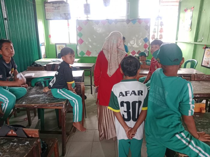Terapkan Pendekatan Persuasif, Guru BK MIN 3 Kerinci Mediasi Penyelesaian Masalah Siswa