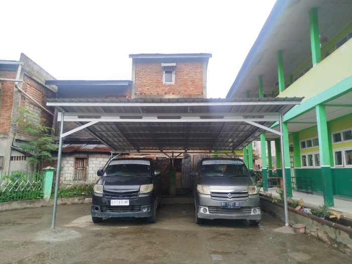 Fasilitas Kian Lengkap Pembangunan Tempat Parkir MIN 3 Kerinci Telah Rampung